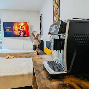 Apartment Offline 51, Düsseldorf